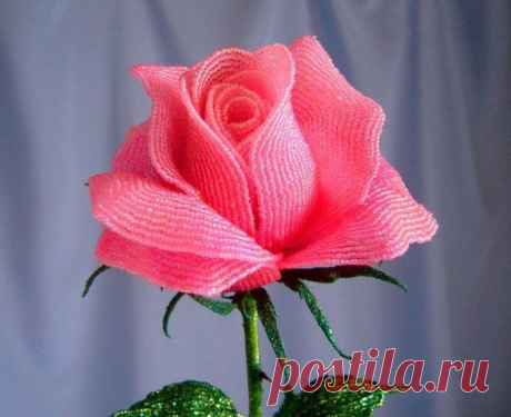 Французские розы из бисера