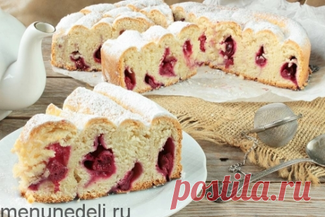 Рецепт спирального пирога с вишней / Меню недели