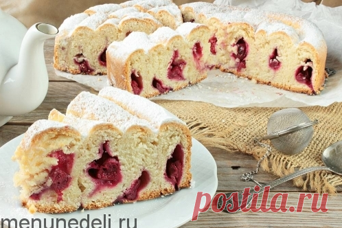 Рецепт спирального пирога с вишней / Меню недели
