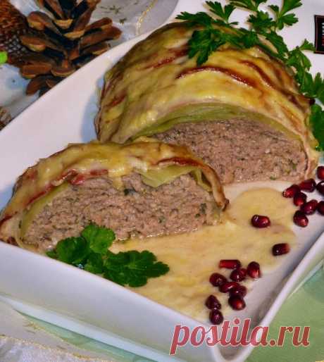 Мясной рулет «Голубец» в сливочном соусе