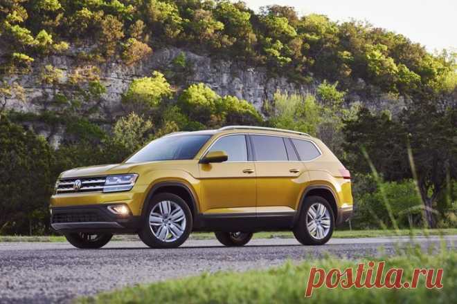 Фото Volkswagen Teramont (Фольксваген Терамонт) 5-дверный внедорожник поколение 2018 г.
