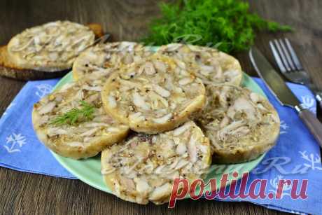 Куриный рулет в бутылке в домашних условиях, рецепт Как приготовить куриный рулет в бутылке расскажет этот рецепт. Вкусная закуска без консервантов вкусна и полезна, ее можно подать на праздничный стол.