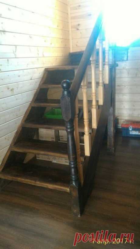 Практичное использование пространства под лестницей. Автор Юлик Юлик #DIY_Идеи