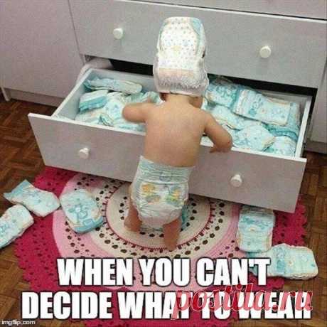 When you can't decide what to wear - Gag Bee

#funny #memes #comics #girls #boys #gagbee