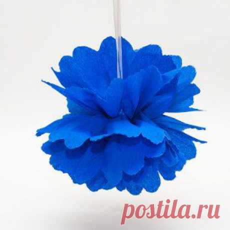 Как сделать декоративный венок из бумажных шариков