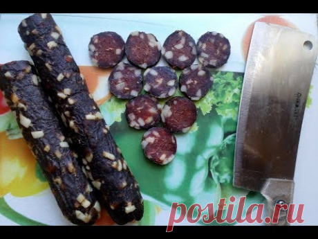 ИНГРЕДИЕНТЫ: МЯСО - 1 КГ САЛО КОПЧЁНОЕ - 150-200 ГР ЧЕСНОК - 50 ГРАММ СОЛЬ - 3 ЧАЙНЫЕ ЛОЖКИ (30 ГРАММ) САХАР - 1 СТОЛОВАЯ ЛОЖКА ПАПРИКА - 1 СТОЛОВАЯ ЛОЖКА (С...