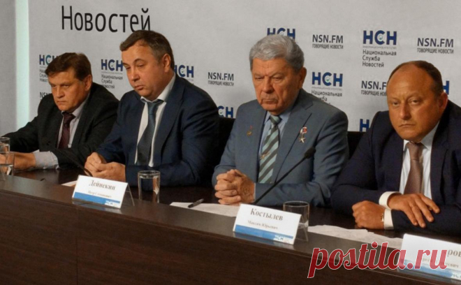 Экс-главу управления летной эксплуатации Росавиации выпустили из СИЗО. Костылев руководил управлением Росавиации с 2015 года, однако в апреле 2022-го уволился по собственному желанию. Еще через год его арестовали за получение взяток в виде туристических путевок от руководства «Азур Эйр»