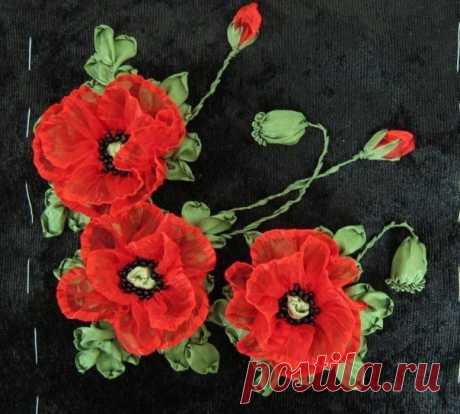 Маки из полупрозрачных лент