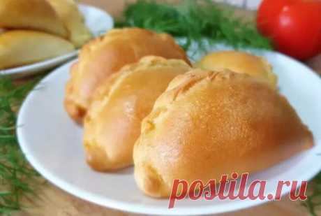 Пирожки малютки с начинкой интересной, по вкусу будто пицца. Пирожки с курицей в духовке - Будет вкусно - 24 июля - 43876059215 - Медиаплатформа МирТесен Рецепт пирожков очень доступный и благодаря начинке очень вкусная получается выпечка! Пирожки в духовке прямо сочные, мягкие воздушные! Тесто для пирожков готовится без лишней суеты: пока делаем начинку – тесто будет готово к выпечке и останется только сформировать небольшие (или большие) пирожки, - 24 июля - 43876059215 ...
