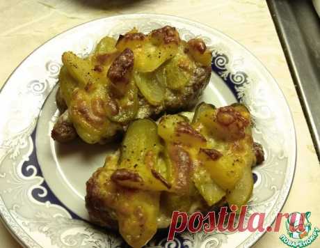 Свинина с ананасом и огурцом – кулинарный рецепт