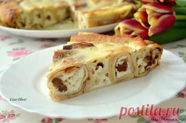 Блинная "улитка" с творожной начинкой.