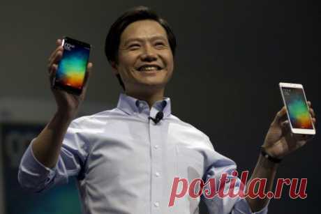Глава Xiaomi объяснил, почему они не делают смарфоны с защитой от воды На прошлой неделе появились слухи о том, что в скором времени Xiaomi может выпустить водонепроницаемый смартфон. На сегодняшний день у компании нет ни одного аппарата с защитой от воды, что несомненно расстраивает многих пользователей. На корпоративном мероприятии, которое прошло на днях, основатель и генеральный директор Xiaomi Лэй Цзюнь объяснил, почему они до сих пор не выпустили такой смартфон. На самом деле, причин…