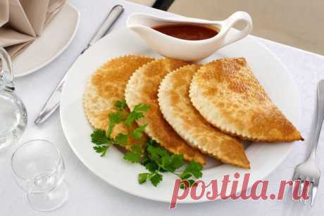 Чебуреки в духовке. Чебуреки с мясом в духовке. Рецепт чебуреков в духовке