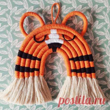Handmade Macrame Tiger Rainbow Wallhanging perfect for a | Etsy
