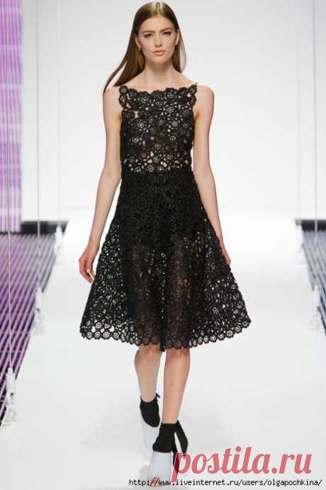 Платье из коллекции Christian Dior Весна-Лето 2015 / RESORT
