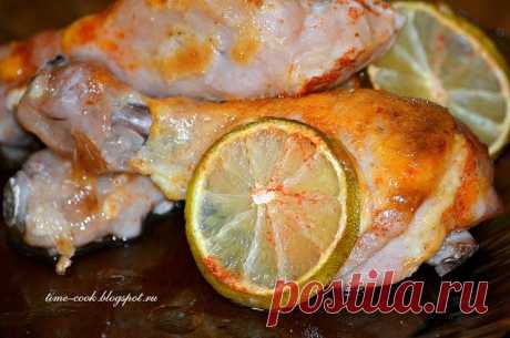 Куриные ножки с лимоном и лаймом.