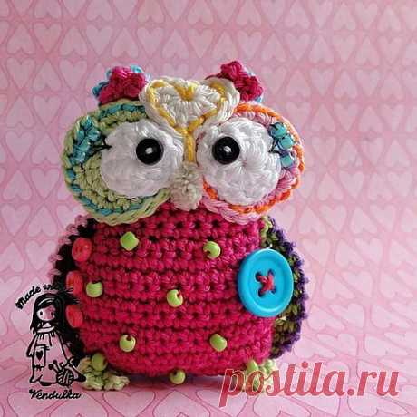 Owl pendant pattern by Vendula Maderska