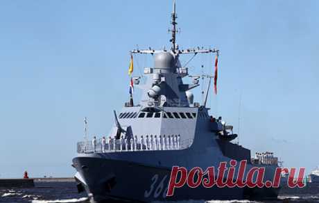 Корабль ВМФ РФ остановил для досмотра сухогруз под флагом Палау в Черном море. После проверки судно продолжило движение в украинский порт Измаил, сообщили в Минобороны России