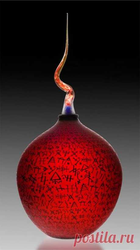 by Duncan McClellan, American Glass Artist