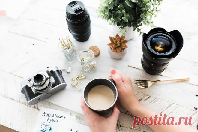 100 идей для food-блогеров  Идеи как красиво фотографировать еду для Instagram, а также как удивить гостей красивой подачей любых блюд.