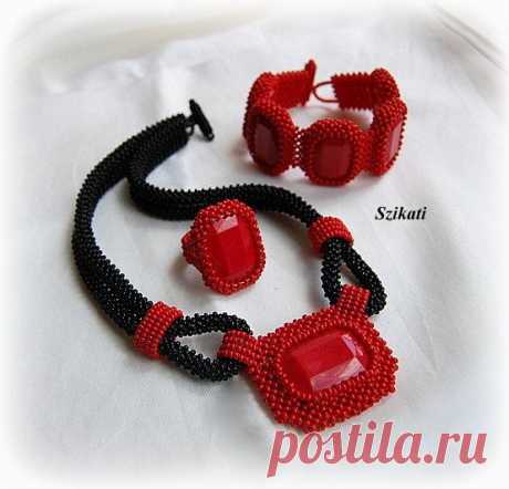 (2) Beaded red seed bead pendant necklace, Right Angle Weave, OOAK