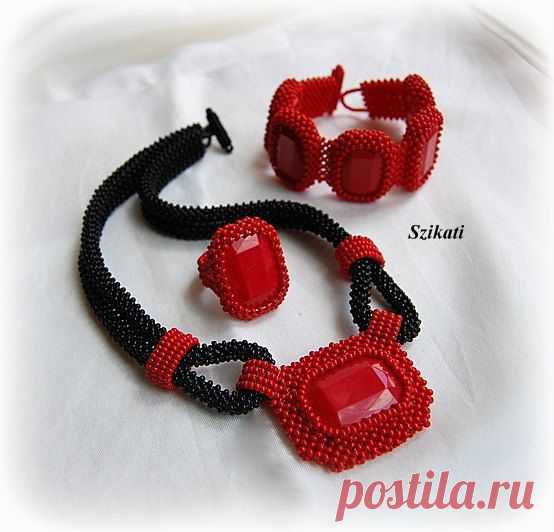 (2) Beaded red seed bead pendant necklace, Right Angle Weave, OOAK