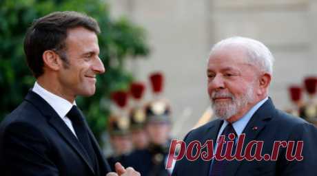 Бразильский президент Лула да Силва пожаловался на еду на приёмах во Франции и в Италии. Бразильский президент Луис Инасиу Лула да Силва пожаловался на еду на президентских приёмах во Франции и в Италии. Читать далее