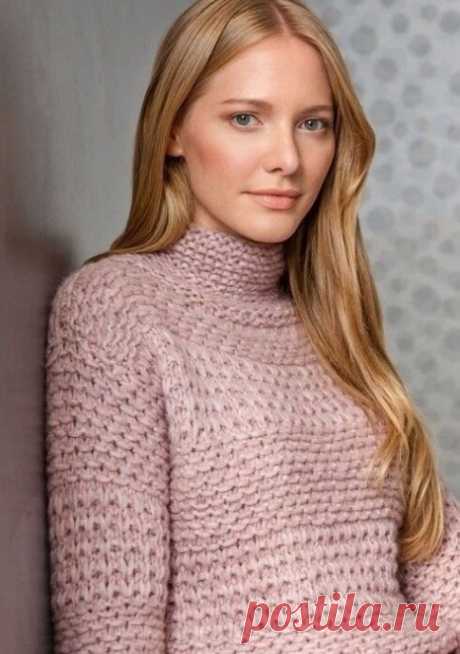 Розовый свитер для женщин
