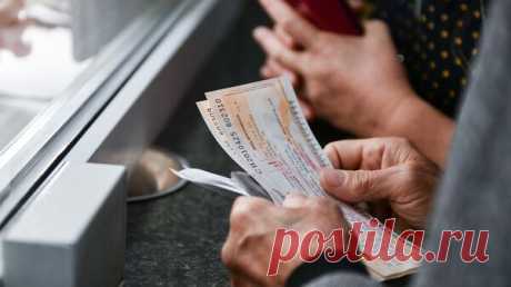 В РЖД объяснили, почему не перешли полностью на онлайн-продажу билетов