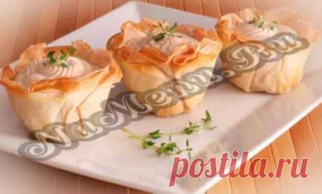 Праздничная закуска: Хрустящие лодки с муссом из тунца