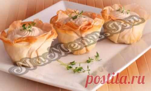Праздничная закуска: Хрустящие лодки с муссом из тунца