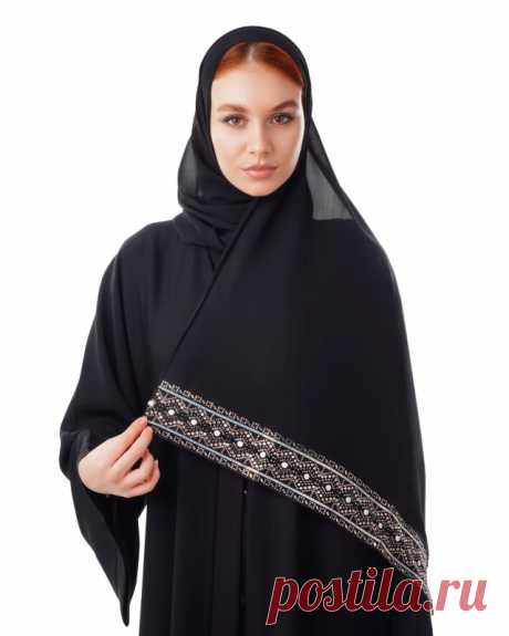 The Captivating Veiled Abayas: A Fusion of Fashion and Modesty