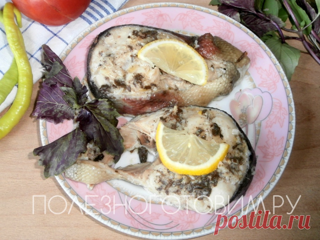 Горбуша, запеченная в фольге в сливочном маринаде: сочная, вкусная, пряная…ммм😋
Это самый удачный рецепт из горбуши. Запеченная в фольге горбуша благодаря сливочному маринаду получается сочной и жирной. Почти как семга 🤭👍😊