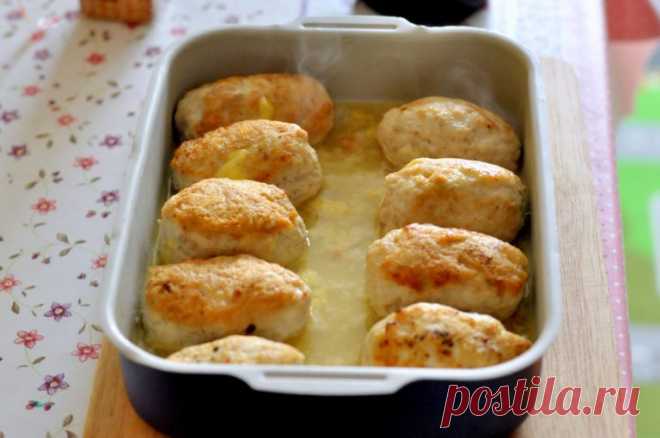 Куриные котлетки с сырной начинкой: вкуснятина необыкновенная!