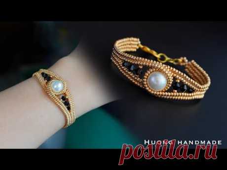 Twisted herringbone beaded bracelet. How to make pearl bracelet. Beading tutorial