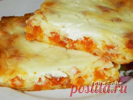 Диетическая творожная запеканка с курагой