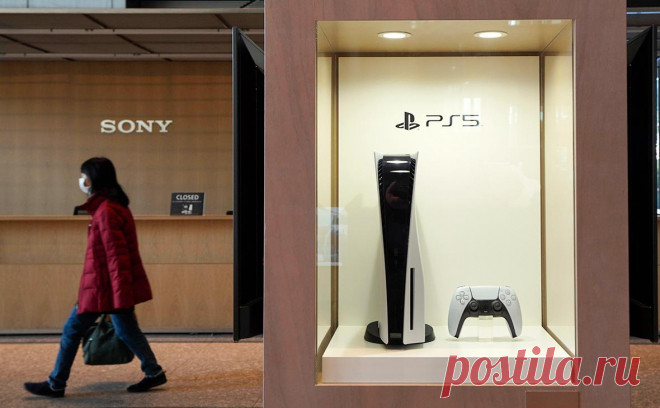 В России выросли сроки ремонта PlayStation. В единственном российском авторизованном сервисном центре игровых приставок Sony PlayStation ИРП возникли проблемы с починкой техники: клиенты вынуждены ждать завершения ремонта гаджета от двух месяцев и более, сообщили «Известиям» в АСЦ.