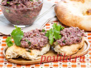 Рецепт. Паштет из красной фасоли по армянски в мультиварке