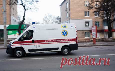 Кличко сообщил о 53 пострадавших в Киеве из-за ночных взрывов. Власти Киева сообщили о падении обломков после работы средств ПВО, ночью жители жаловались на перебои с водоснабжением. Минобороны России заявляет, что удары наносятся только по военным объектам и энергетической инфраструктуре