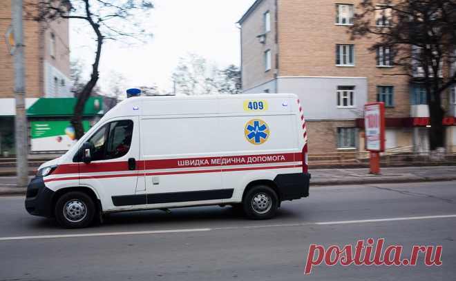 Кличко сообщил о 53 пострадавших в Киеве из-за ночных взрывов. Власти Киева сообщили о падении обломков после работы средств ПВО, ночью жители жаловались на перебои с водоснабжением. Минобороны России заявляет, что удары наносятся только по военным объектам и энергетической инфраструктуре