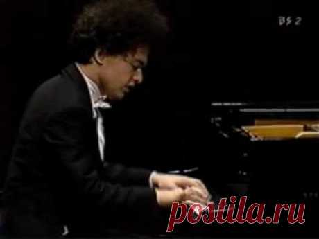 Brahms Hungarian Dance No.1 - Evgeny Kissin