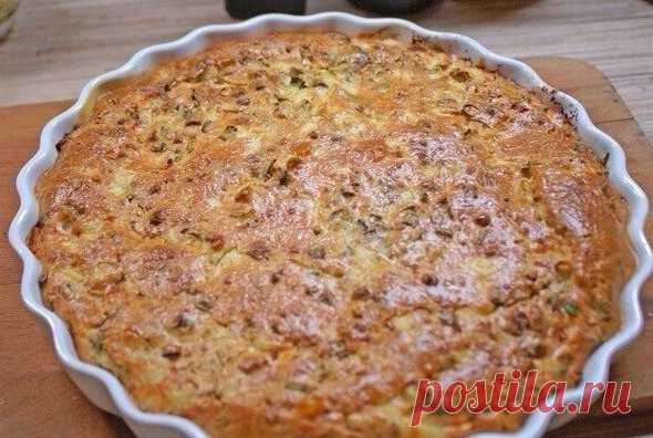 Делала с рисом, грибами, луком, овощами… Ингредиенты: 2 стакана муки 2 стакана сметаны 4 яйца 4-6 ст. ложки майонеза 4 ч.л. разрыхлителя соль, специи Приготовление: Все перемешиваем, выливаем...