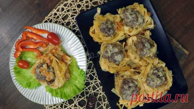 Гнезда с фаршем и сыром на сковородке рецепт с фото пошагово и видео - 1000.menu