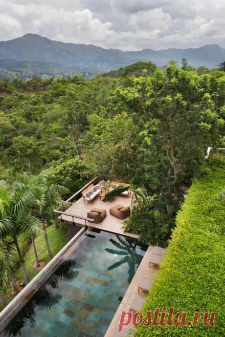 Alberto Burckhard + Carolina Echeverri Design a Tropical Home in Girardot, Colombia | HomeDSGN