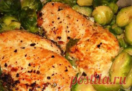 Куриное филе по брюссельски для вкусной диеты при диабете Чтобы курочка не показалась сильно скучно, добавлю-ка я к ней брюссельскую капусту и коричневый рис. Ну как вам? Мне уже нравится…