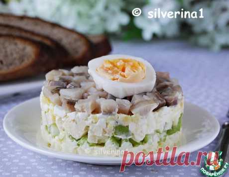Норвежский салат с сельдью – кулинарный рецепт
