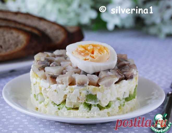 Норвежский салат с сельдью – кулинарный рецепт