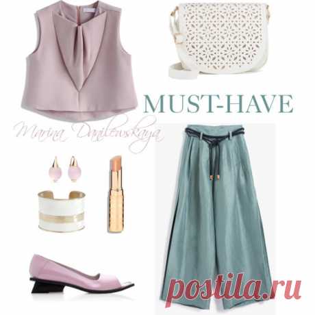 сайт МОДНАЯ ЖЕНЩИНА 
Must-have (маст хэв)
Термин must-have (маст хэв) появился совсем недавно, тем не менее, он часто фигурирует на обложках модных журналов и звучит с экранов телевизоров. Сейчас это модное выражение можно часто услышать с экранов телевизоров в качестве..............