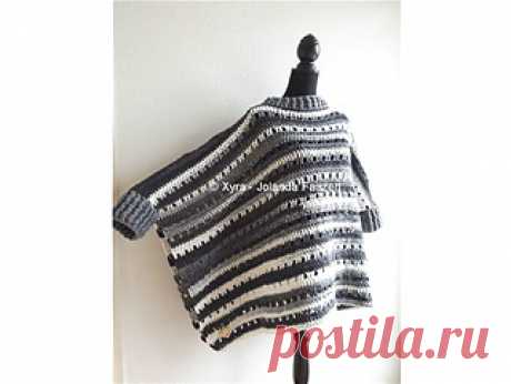 PATR1001 - Wide straight poncho with sleeves pattern by Jolanda Faazen 
*CROCHET-PATTERN* (English-US & Dutch)
