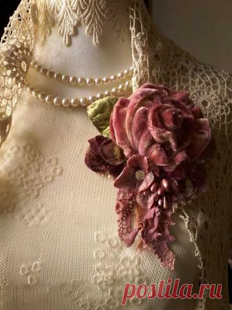 (216) Pinterest